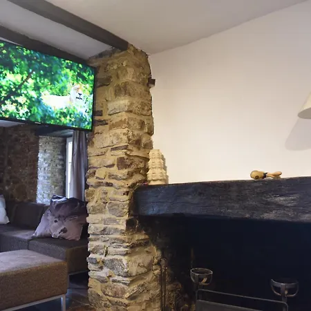Ardennes Au Coin Du Feu Jacuzzi Sauna Et Nature Holiday home