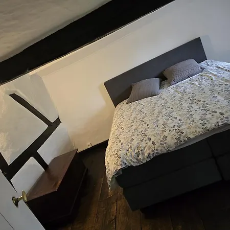 Prázdninový dům Ardennes Au Coin Du Feu Jacuzzi Sauna Et Nature *